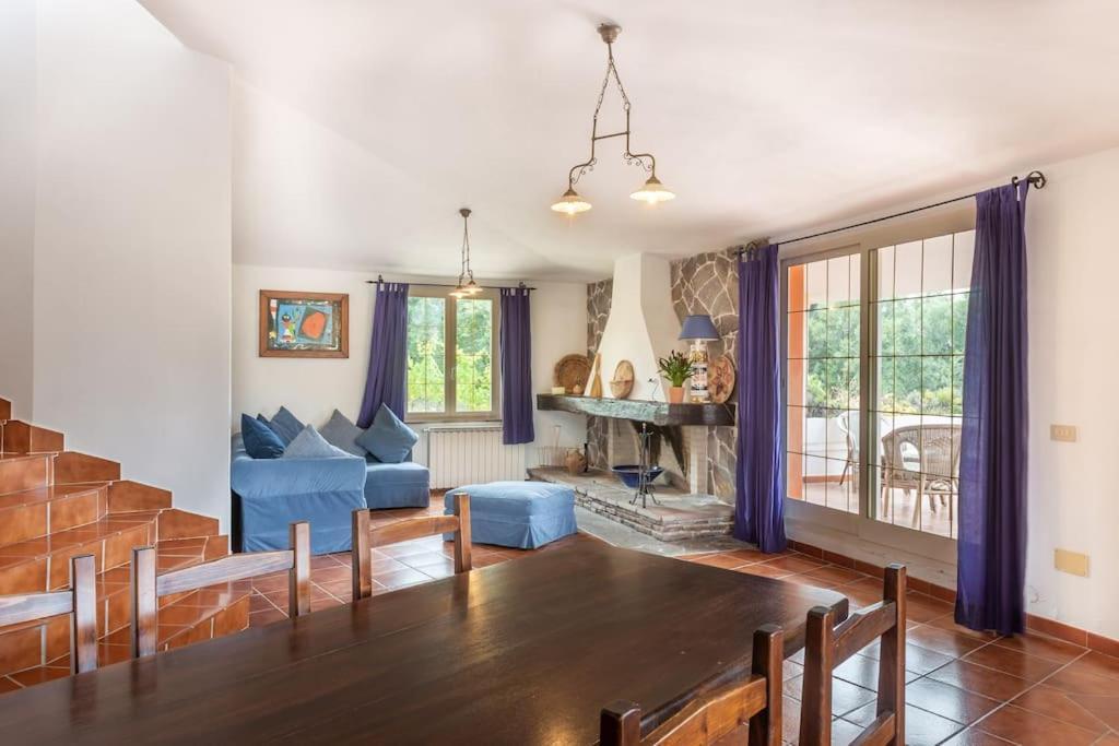 Villa Vacanze Bosa 마고마다스 외부 사진